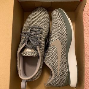 Nike Dualtone Racer SE